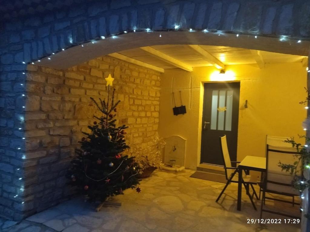 La Maison D'En Haut La Capelle-et-Masmolene Exterior foto